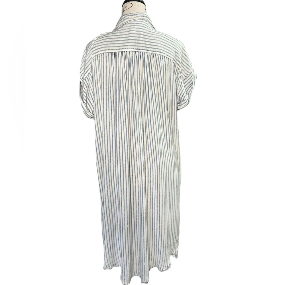 5/$25 Thread & Supply 100% rayon button up faded striped dress size large - Picture 2 of 12